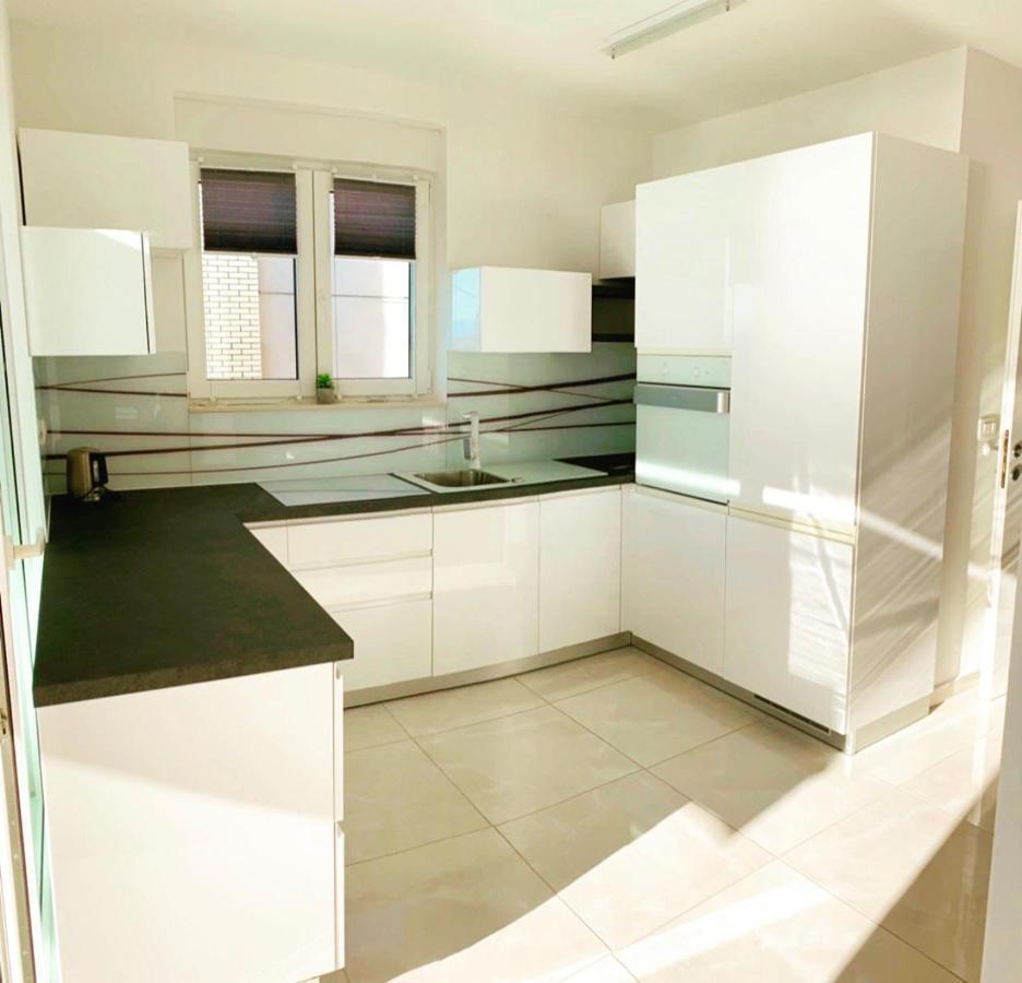 Luxury App Anna Apartment Crikvenica Ngoại thất bức ảnh