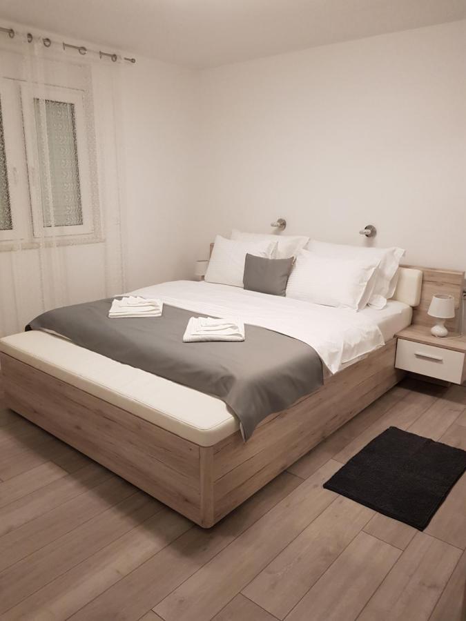 Luxury App Anna Apartment Crikvenica Ngoại thất bức ảnh