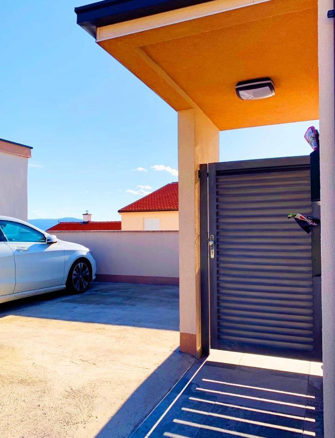 Luxury App Anna Apartment Crikvenica Ngoại thất bức ảnh